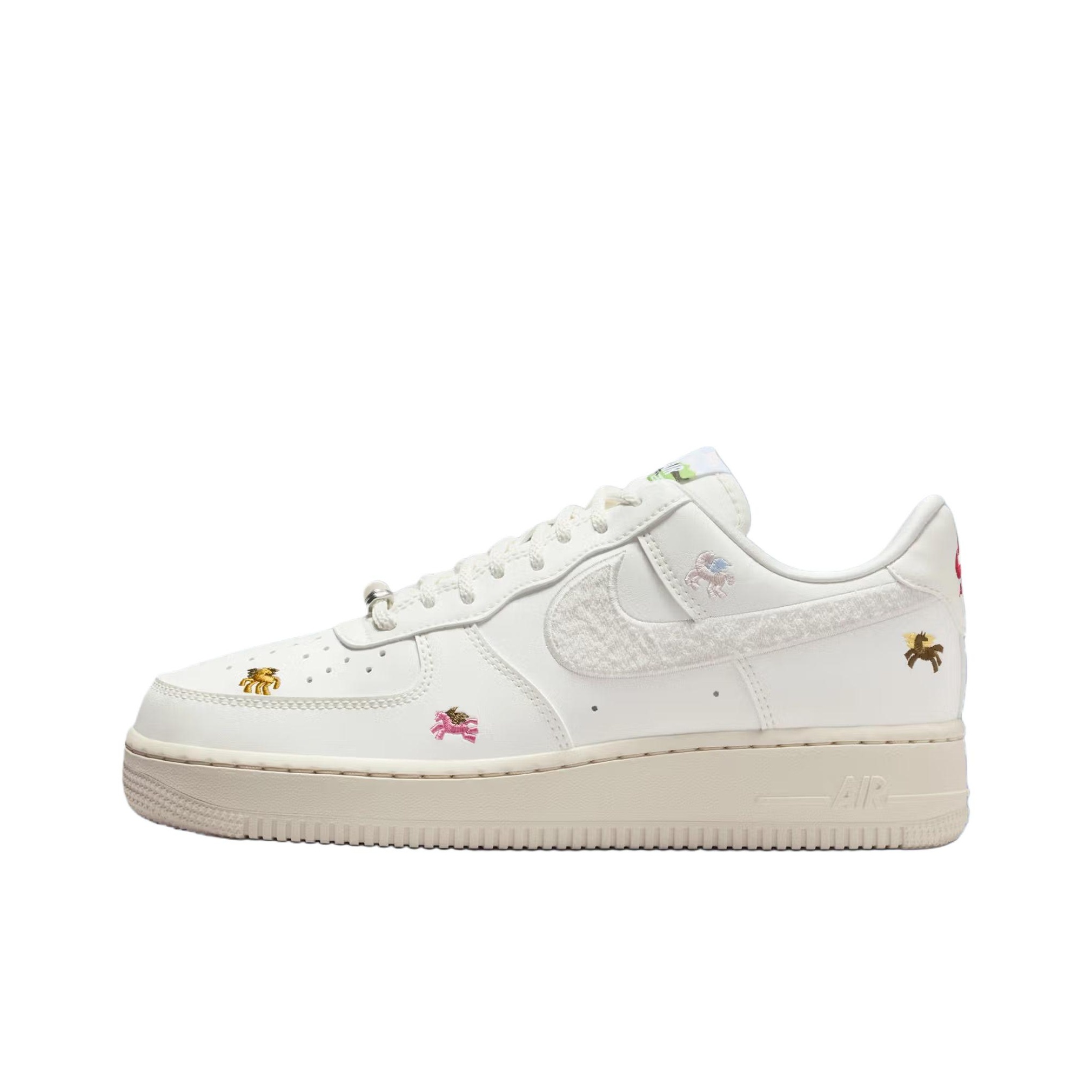 Nike Air Force 1 Düşük Bilekli - Nike Shoes Air Force 1 incelemesi ve fiyatı